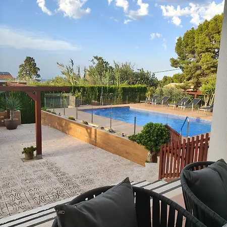 Villa Celi: Sea- & Mountain View, Peaceful & Comfortable. *