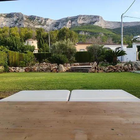 Celi: Sea- & Mountain View, Peaceful & Comfortable. Villa *