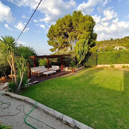 Celi: Sea- & Mountain View, Peaceful & Comfortable. Villa *