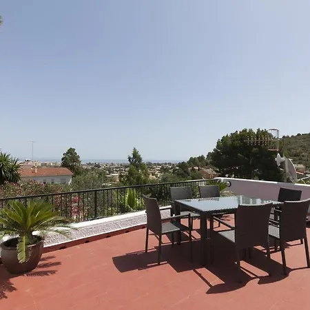 Celi: Sea-&mountain View, Peaceful&comfortable. *