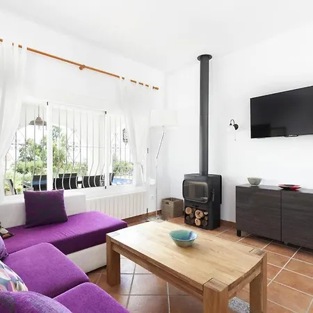 Celi: Sea-&mountain View, Peaceful&comfortable. *